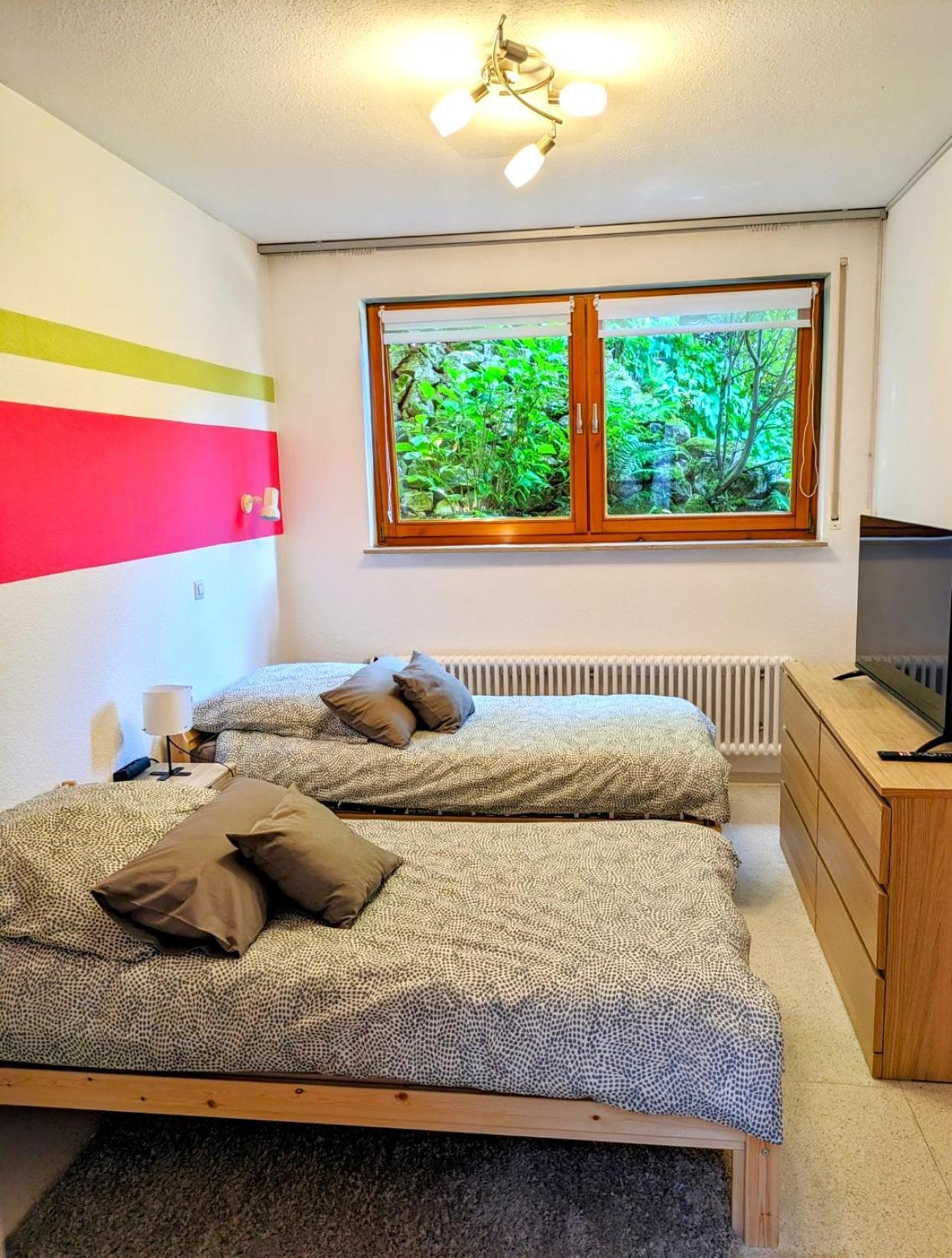 4 Zimmer Geraeumige Und Ruhig Gelegene Ferien- Und Monteurwohnung Nur Fuer Sie Allein Aujvari Vermietungen Spiegelberg Exteriér fotografie