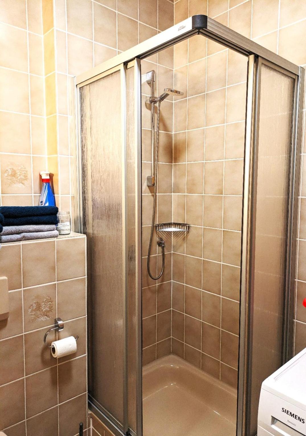 4 Zimmer Geraeumige Und Ruhig Gelegene Ferien- Und Monteurwohnung Nur Fuer Sie Allein Aujvari Vermietungen Spiegelberg Exteriér fotografie
